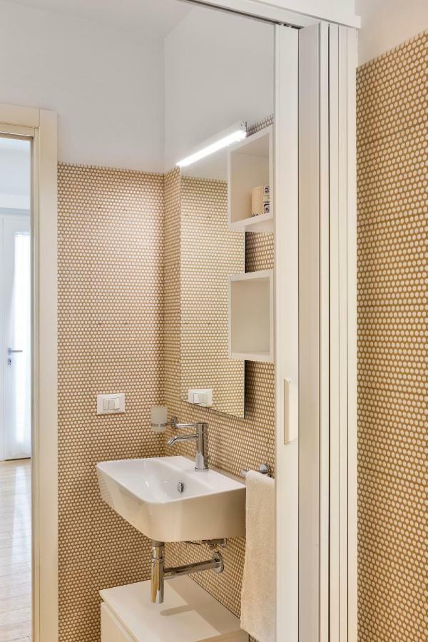Alla Vecchia Porta 16 โมโนโปลี ภายนอก รูปภาพ