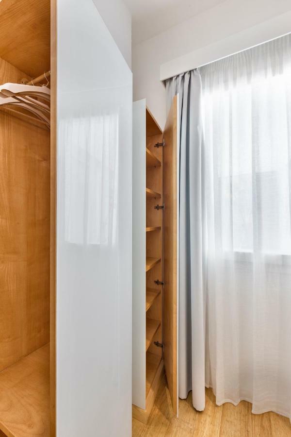 Alla Vecchia Porta 16 โมโนโปลี ภายนอก รูปภาพ
